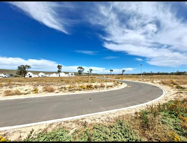LAND FOR SALE IN BRITANNIA BAY